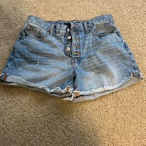 Aeropostale denim shorts- size 8